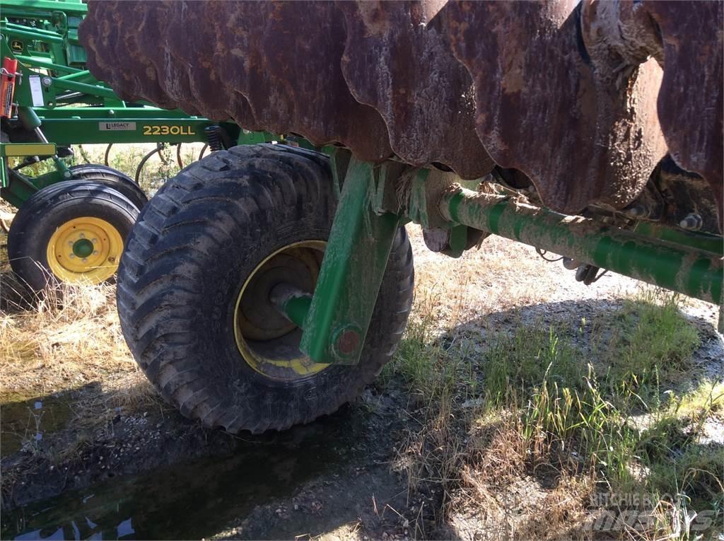 John Deere 2680 Skålharver