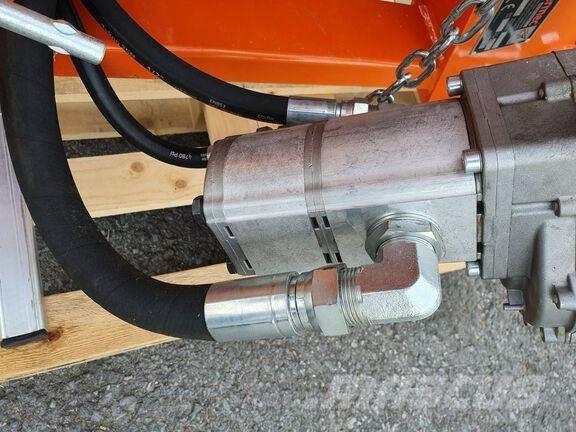 John Deere 300F Slåmaskiner