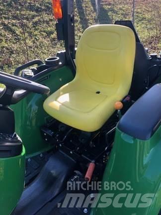 John Deere 3025E Kompakttraktorer