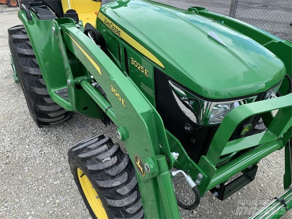 John Deere 3025E Kompakttraktorer