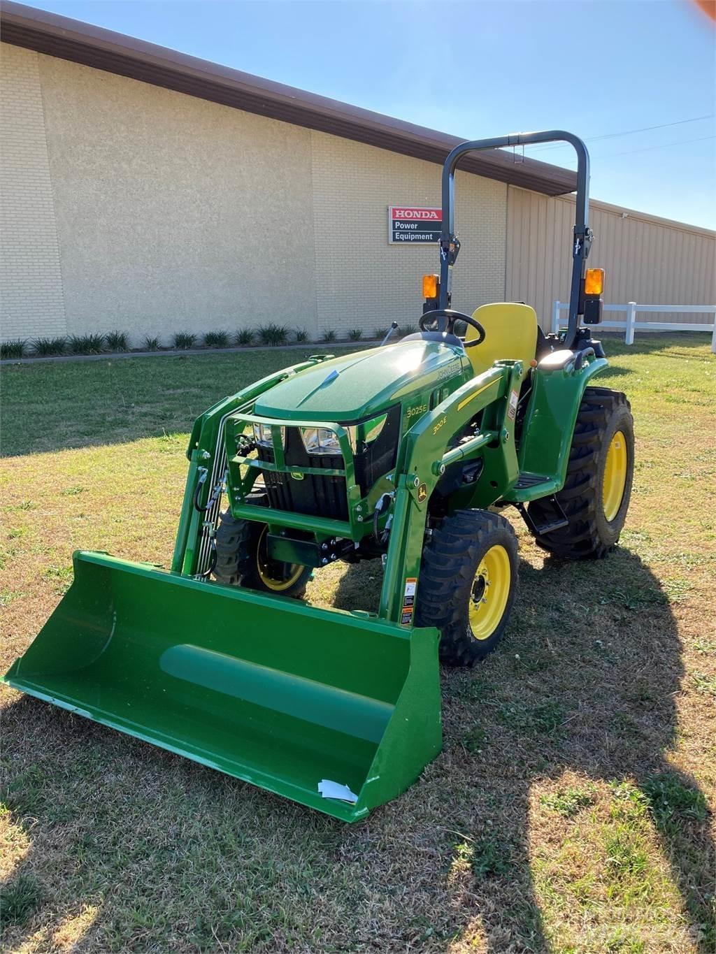 John Deere 3025E Kompakttraktorer