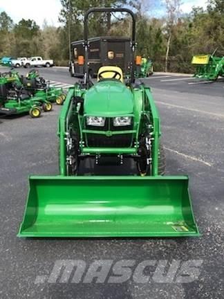 John Deere 3025E Kompakttraktorer