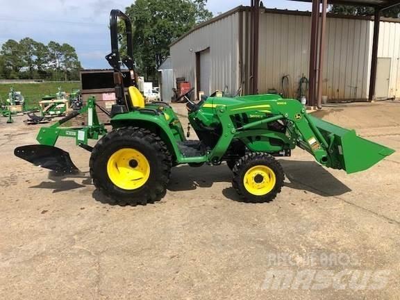 John Deere 3032E Kompakttraktorer