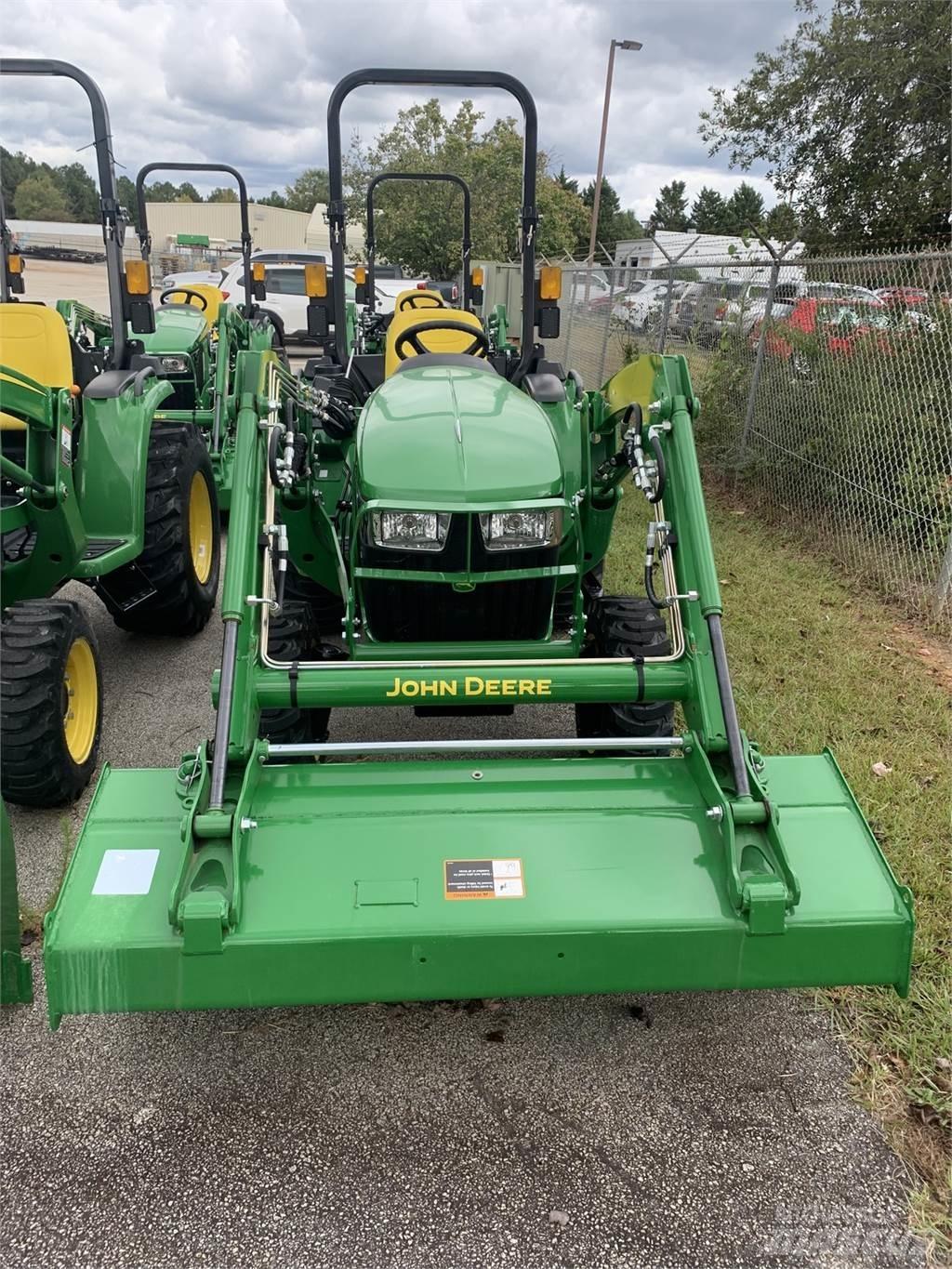 John Deere 3032E Kompakttraktorer