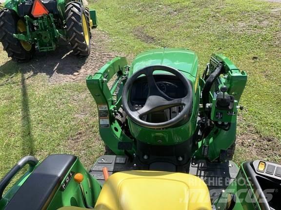 John Deere 3038E Kompakttraktorer
