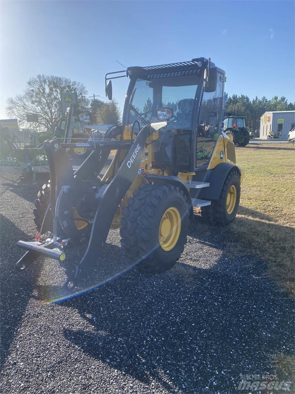 John Deere 304 G Minilastere