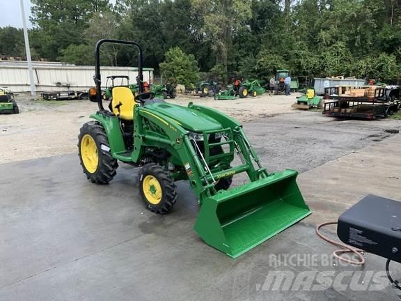 John Deere 3046R Traktorer
