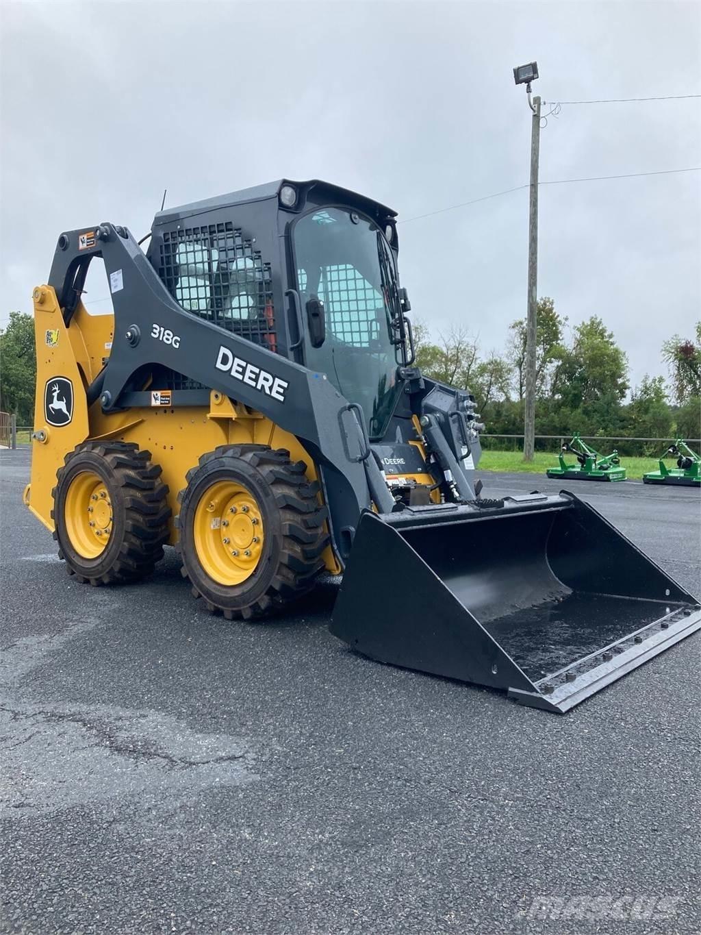 John Deere 318G Kompaktlastere