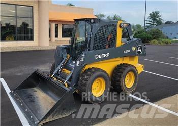 John Deere 320G Kompaktlastere