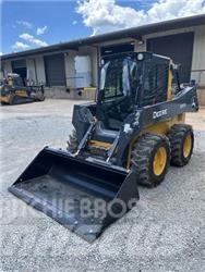 John Deere 320G Kompaktlastere
