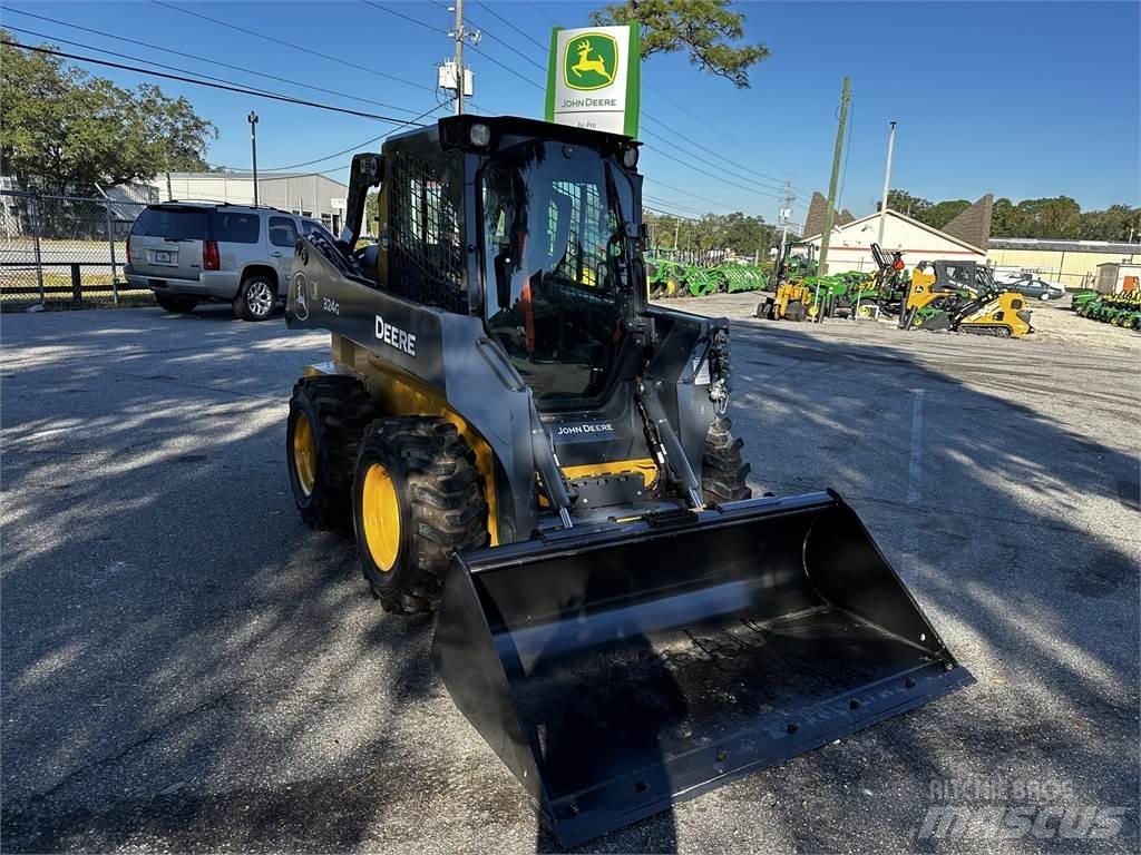 John Deere 324G Kompaktlastere