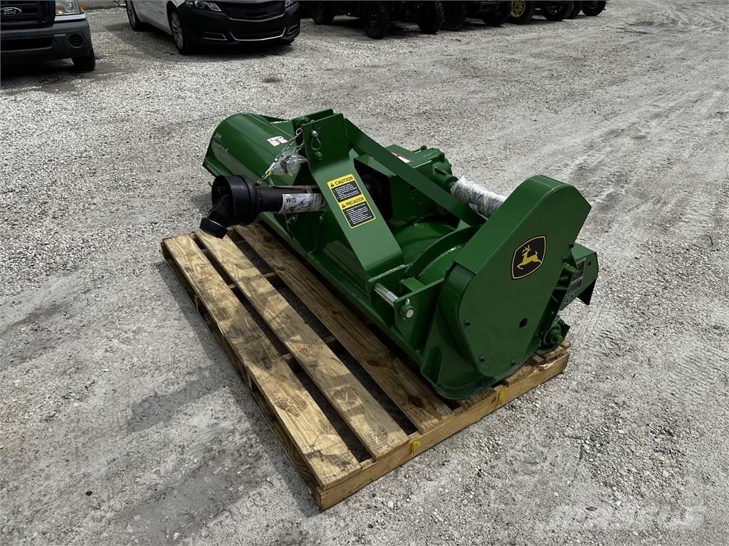 John Deere 390 Slåmaskiner