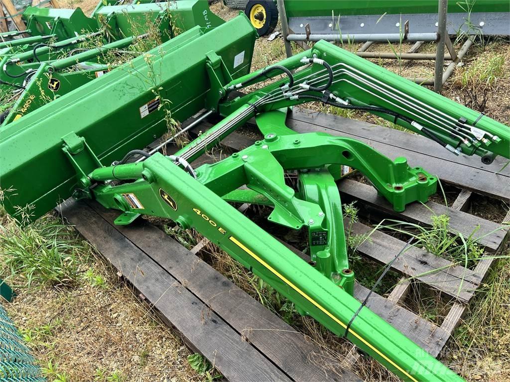 John Deere 400E Traktorer