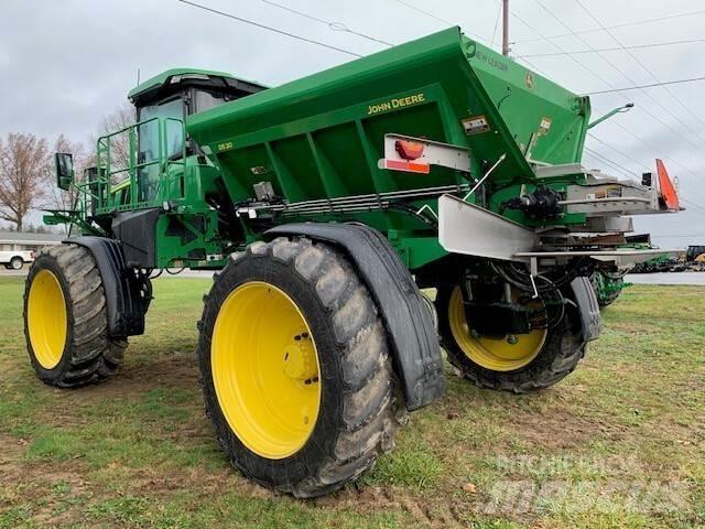 John Deere 400R Slepesprøyter