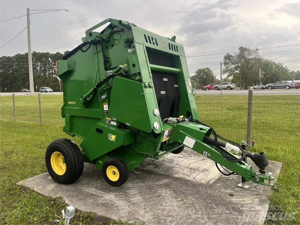 John Deere 450E Rundballepresser