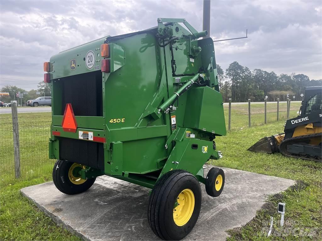 John Deere 450E Rundballepresser