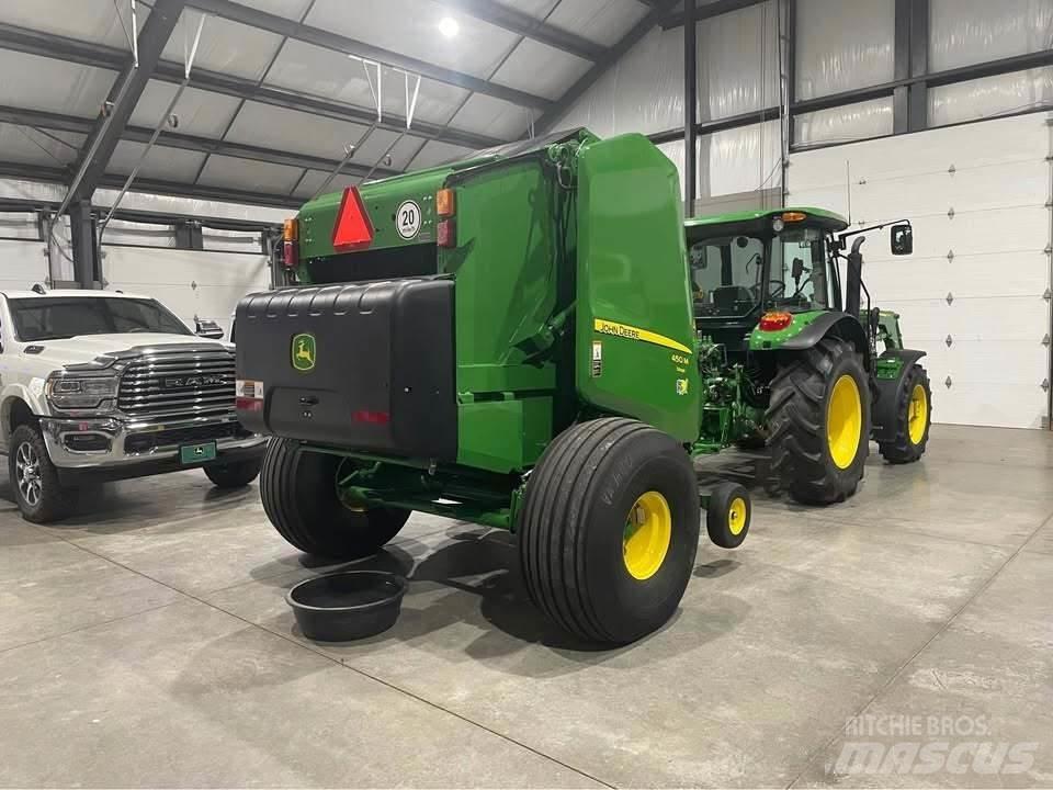 John Deere 450M Rundballepresser