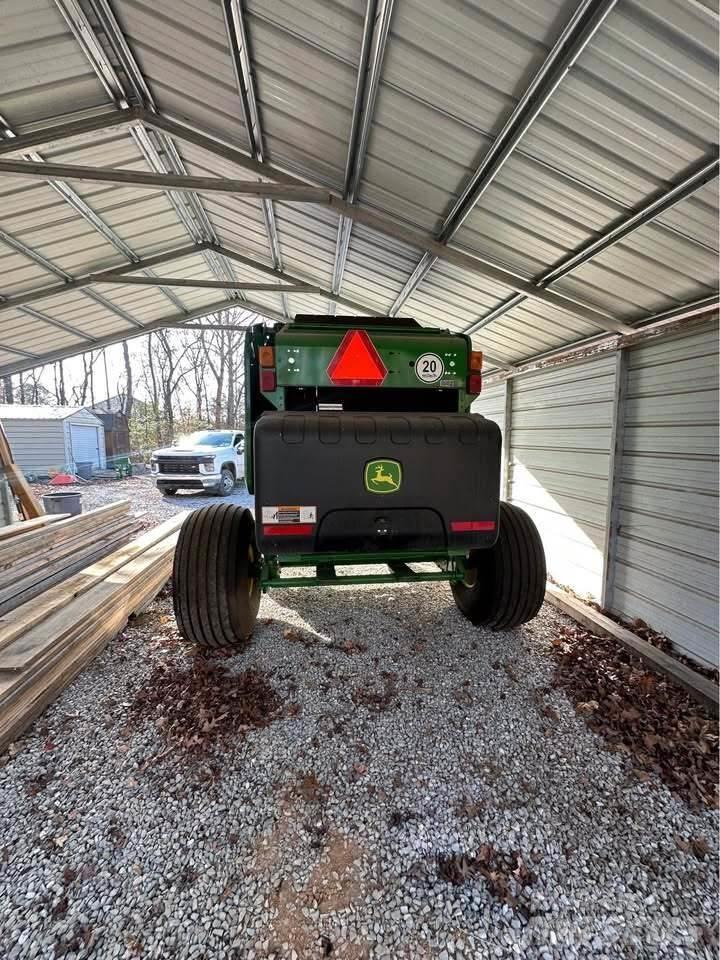 John Deere 450M Rundballepresser
