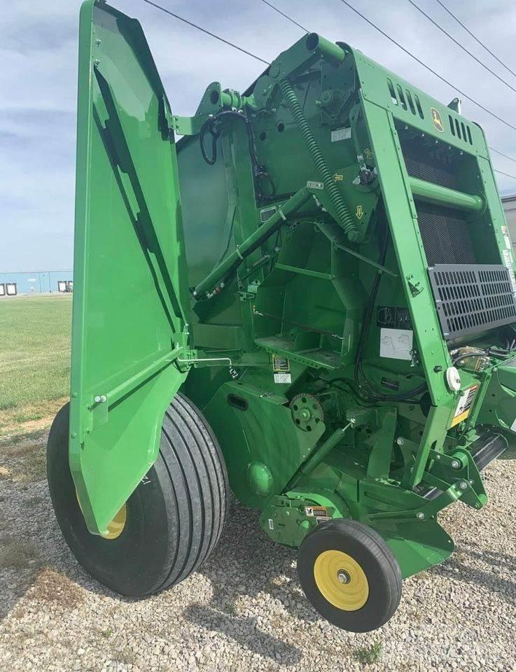 John Deere 450M Rundballepresser