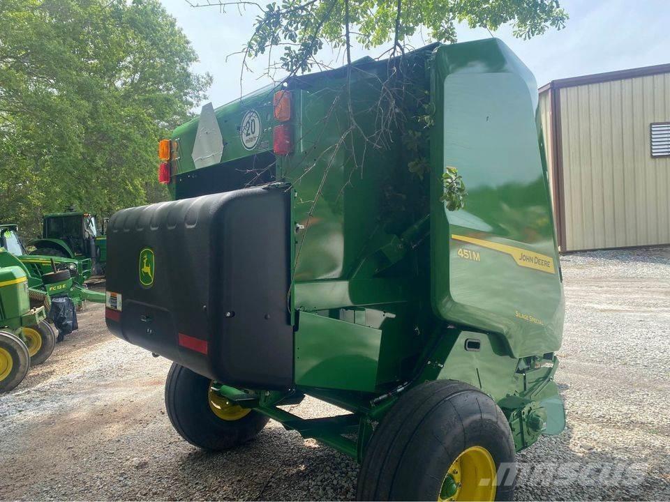 John Deere 451M Rundballepresser
