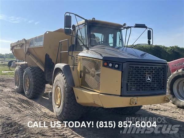 John Deere 460E Rammestyrte Dumpere