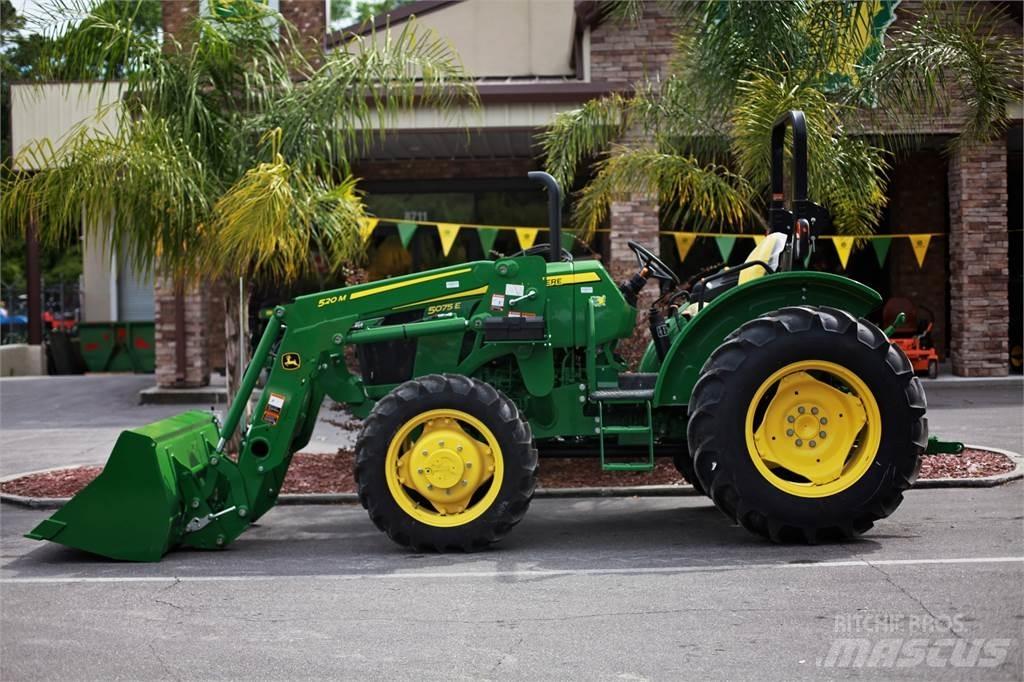 John Deere 5075E Traktorer