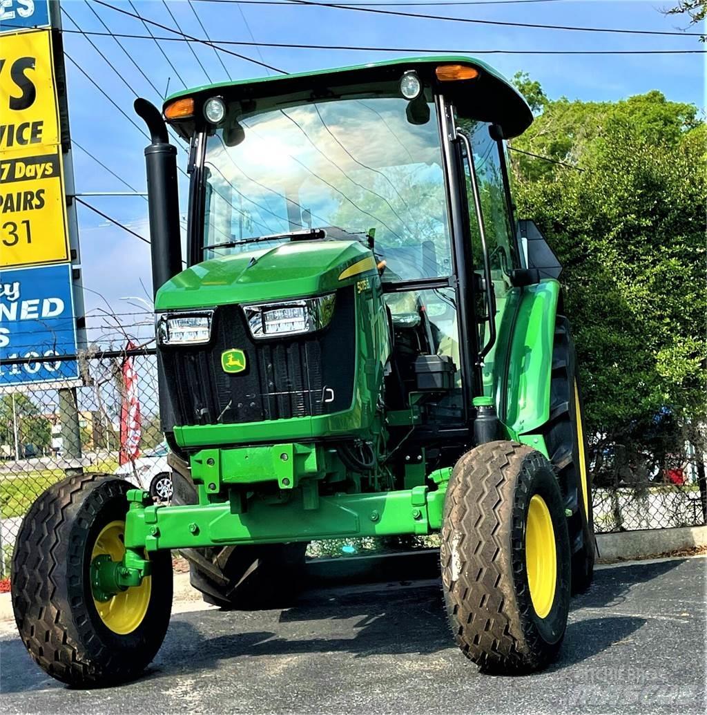 John Deere 5075E Traktorer