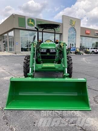 John Deere 5075E Traktorer