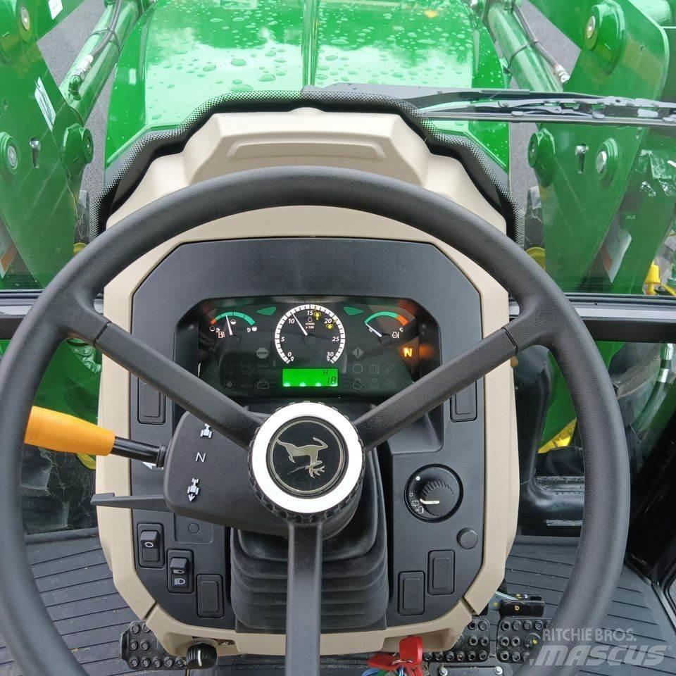 John Deere 5075E Traktorer