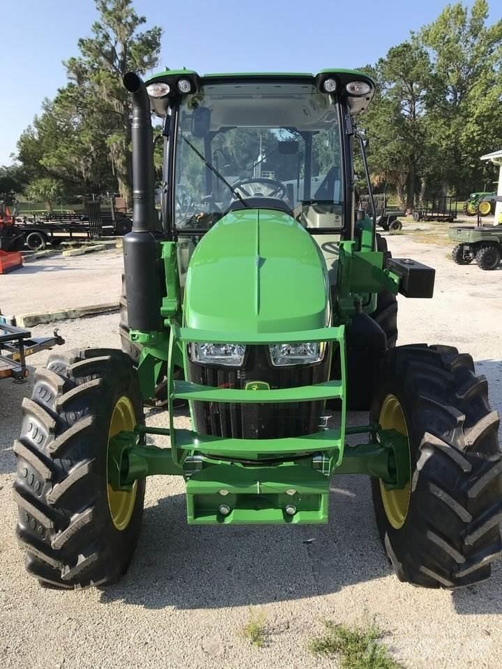 John Deere 5105M Traktorer