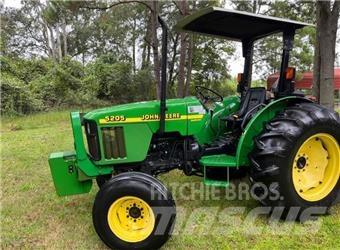 John Deere 5205 Traktorer