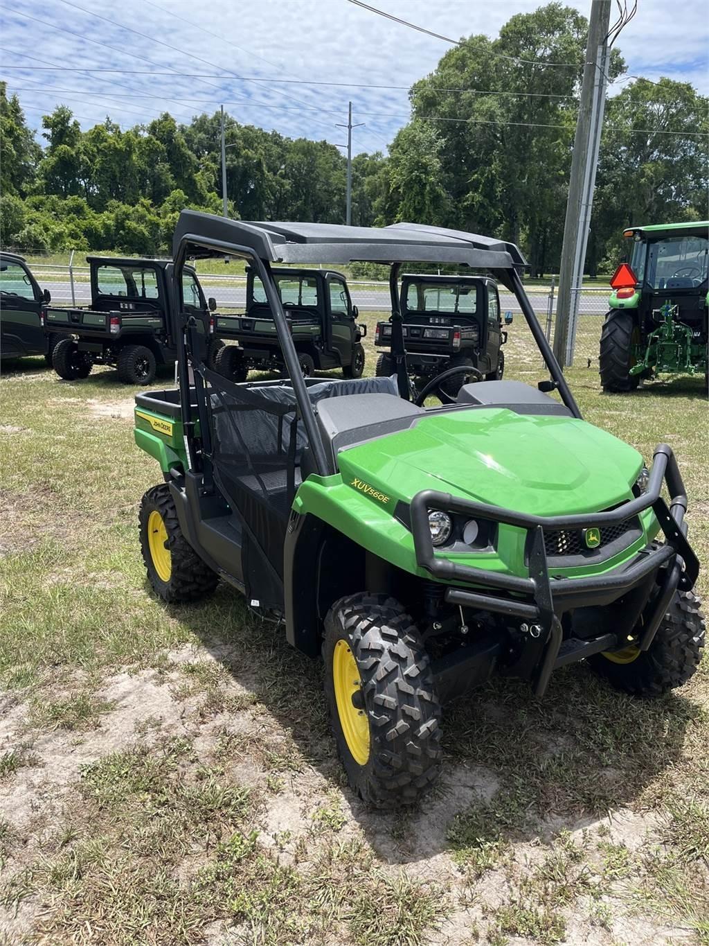 John Deere 560E Redskapsbærere