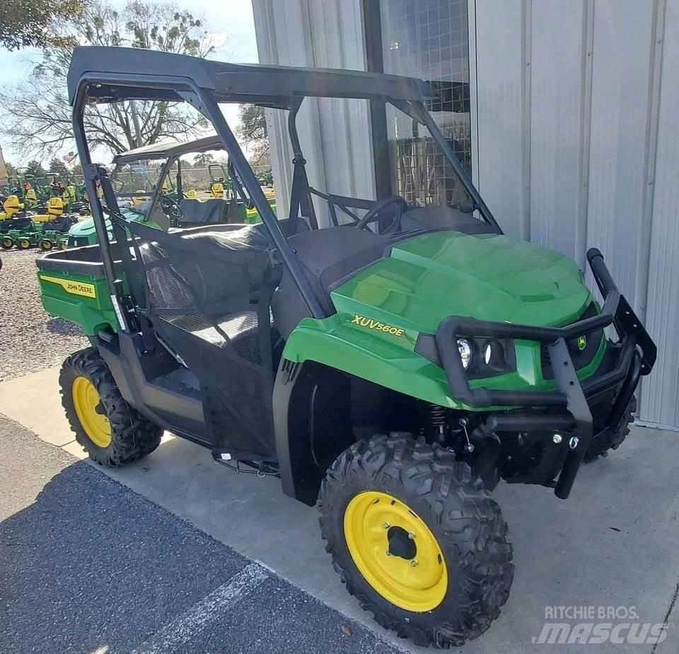 John Deere 560E Redskapsbærere