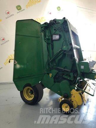 John Deere 590 Rundballepresser