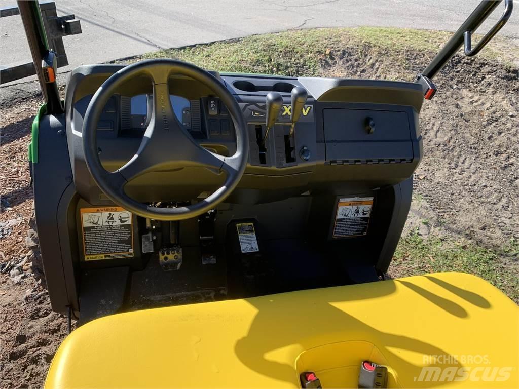John Deere 590M Redskapsbærere
