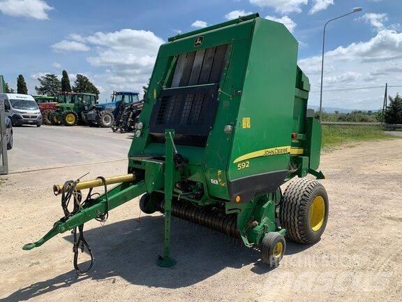 John Deere 592 Rundballepresser