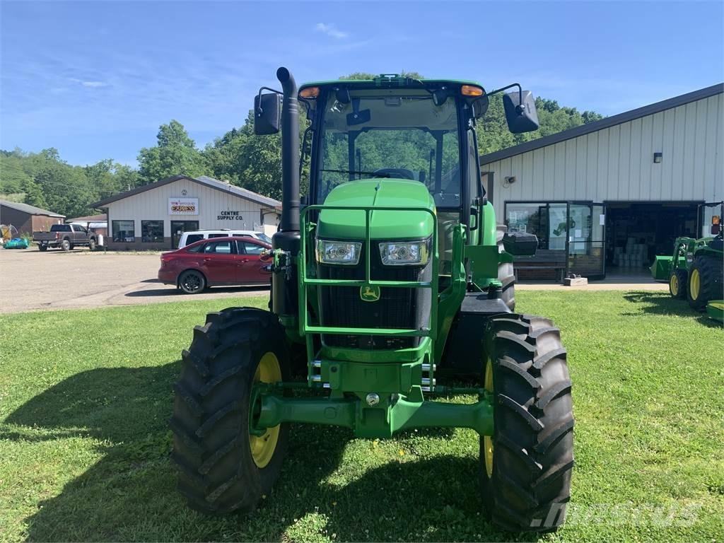 John Deere 6120E Traktorer