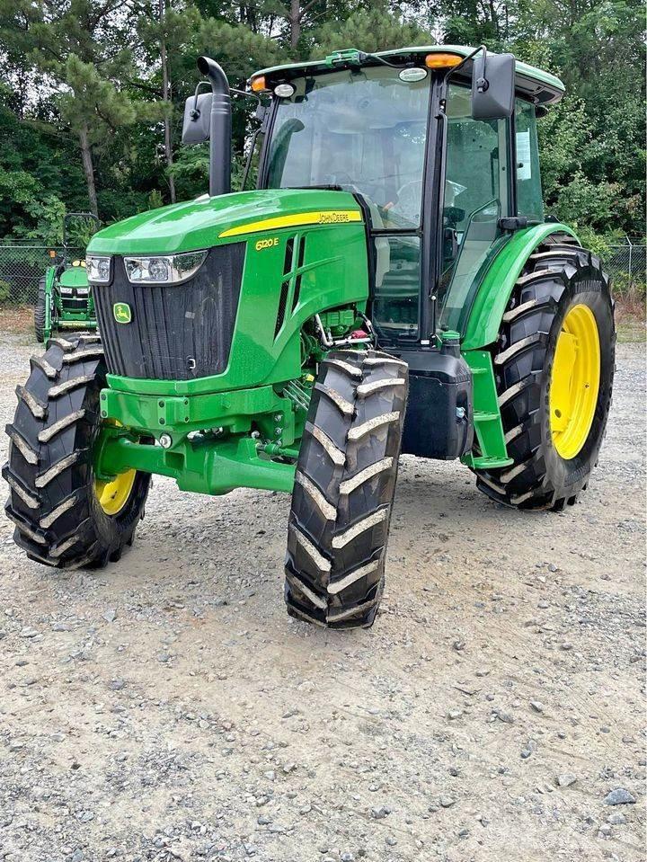 John Deere 6120E Traktorer