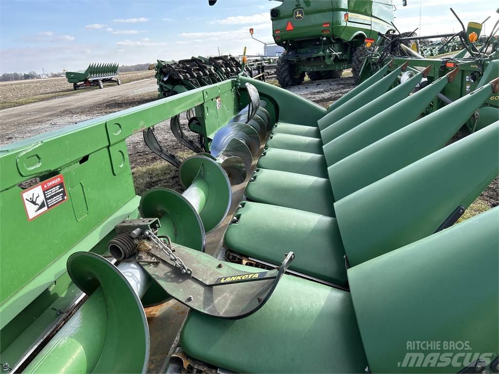 John Deere 708C Skurtresker tilbehør