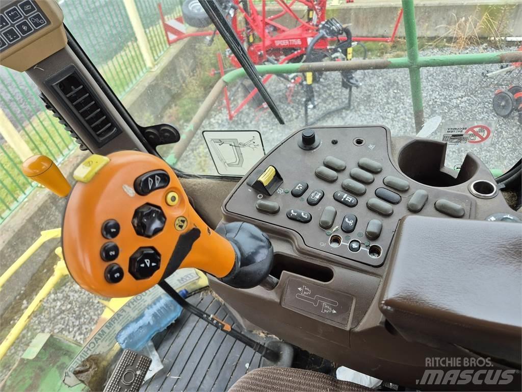 John Deere 7300 Fôrhøstere