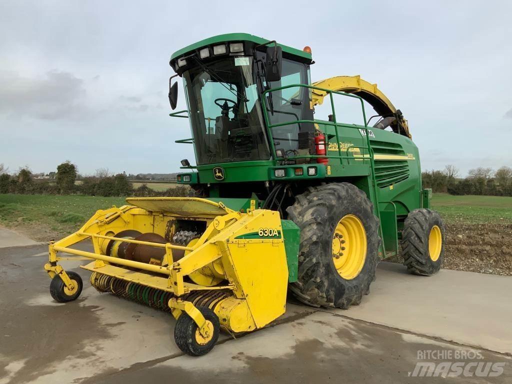John Deere 7400 Fôrhøstere