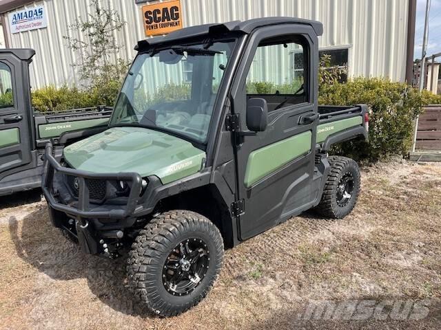 John Deere 835R Redskapsbærere