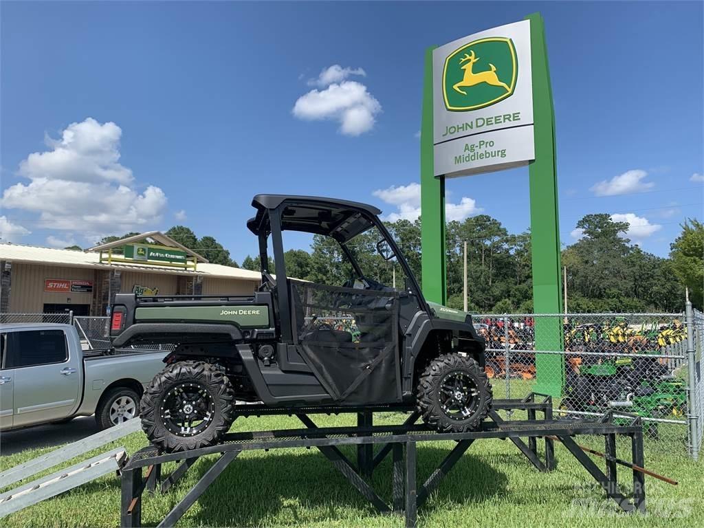 John Deere 865M Redskapsbærere