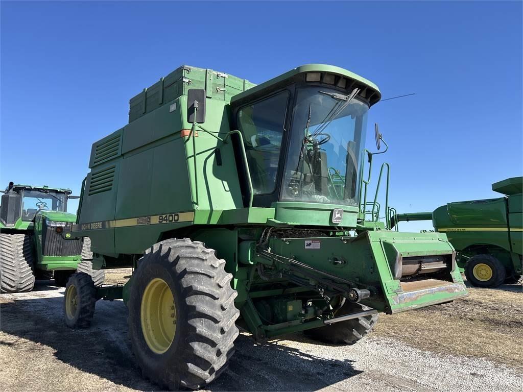 John Deere 9400 Skurtreskere