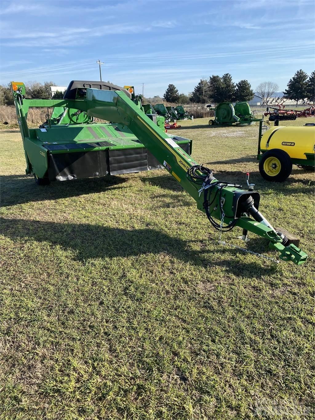 John Deere C300 Slåmaskiner