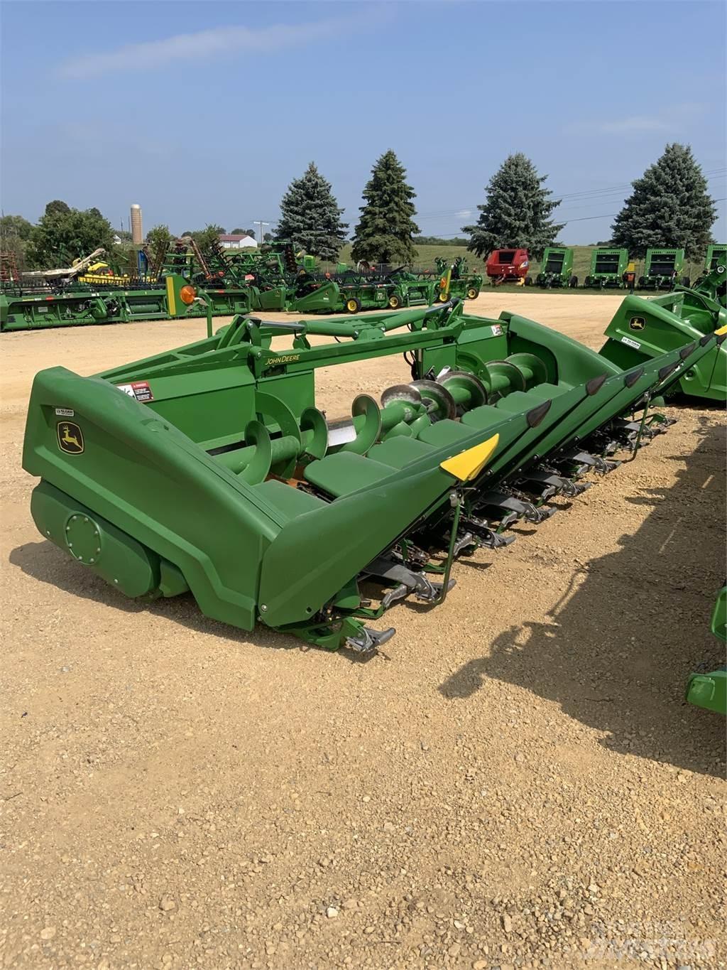 John Deere C8F Skurtresker tilbehør