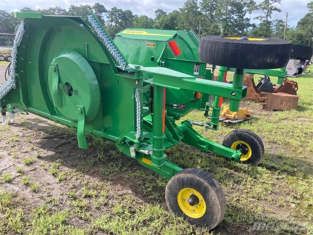John Deere FC12E Rundballerivere, -kuttere og -utpakkere
