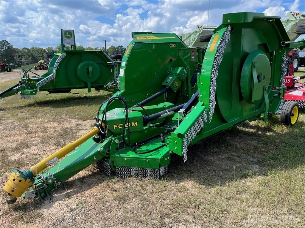 John Deere FC15M Rundballerivere, -kuttere og -utpakkere