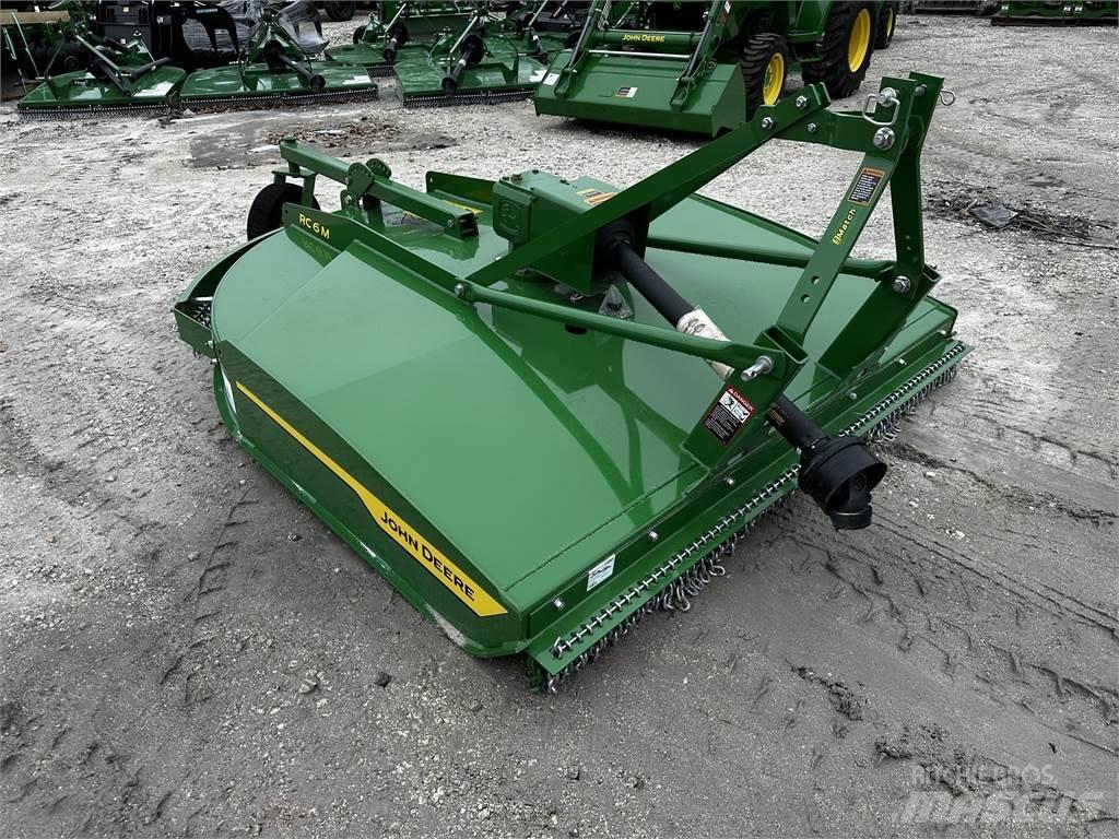 John Deere RC6M Rundballerivere, -kuttere og -utpakkere