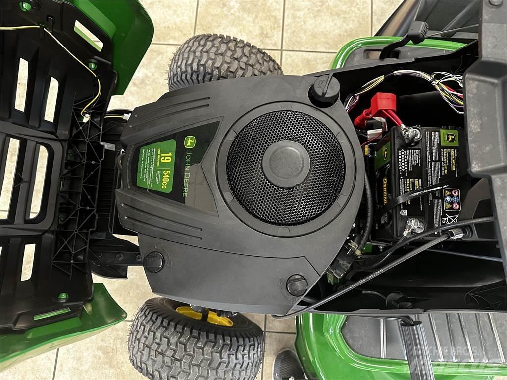 John Deere S110 Sitteklippere